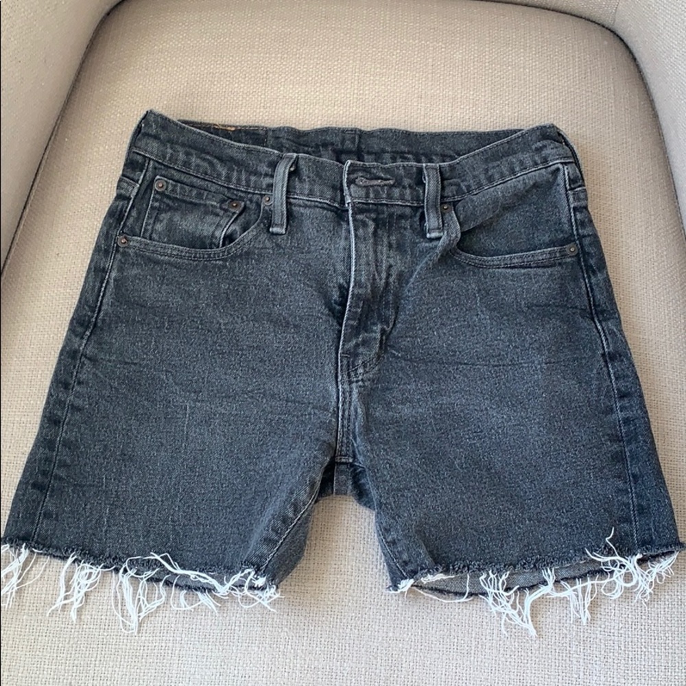 Levi’s cutoffs